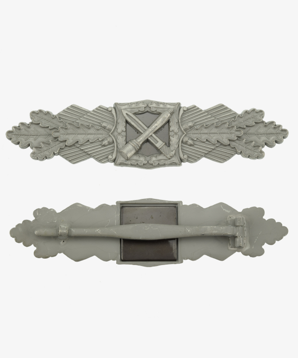 Close combat clasp of the army in 57 silver
